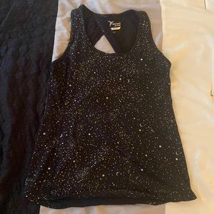 Old Navy Activewear top - Twinkle Star Pattern Keyhole Back Cutout
